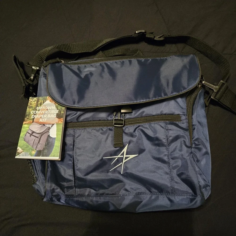 Gemline Navy Uptown Convertible Diaper Bag Kit Messenger Backpack Baby TravelNEW
